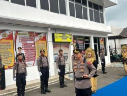 Kapolda Sumbar Irjen Pol Gatot Tri Suryanta Disambut Hangat Saat Kunjungan Kerja ke Polres Sijunjung