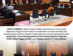 Jaksa Kejati Sumbar Tuntut Dirut PSM Poppy Irawan 7,5 Tahun Penjara dalam Kasus Korupsi Dana Subsidi Bus Trans Padang